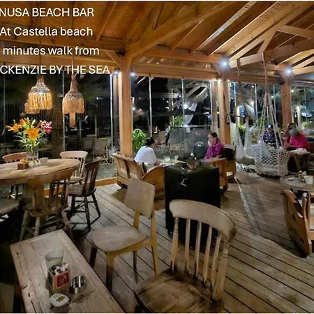 Апартаменты Mackenzie By The Sea *