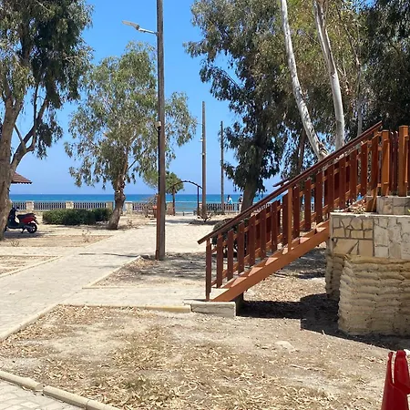 Mackenzie By The Sea Ground Floor * Larnaca