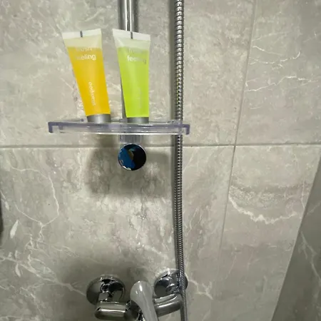 Mackenzie By The Sea Ground Floor Apartment Larnaca